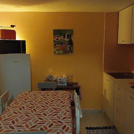 B&B Palazzo Carafa Di Montorio 那不勒斯 外观 照片