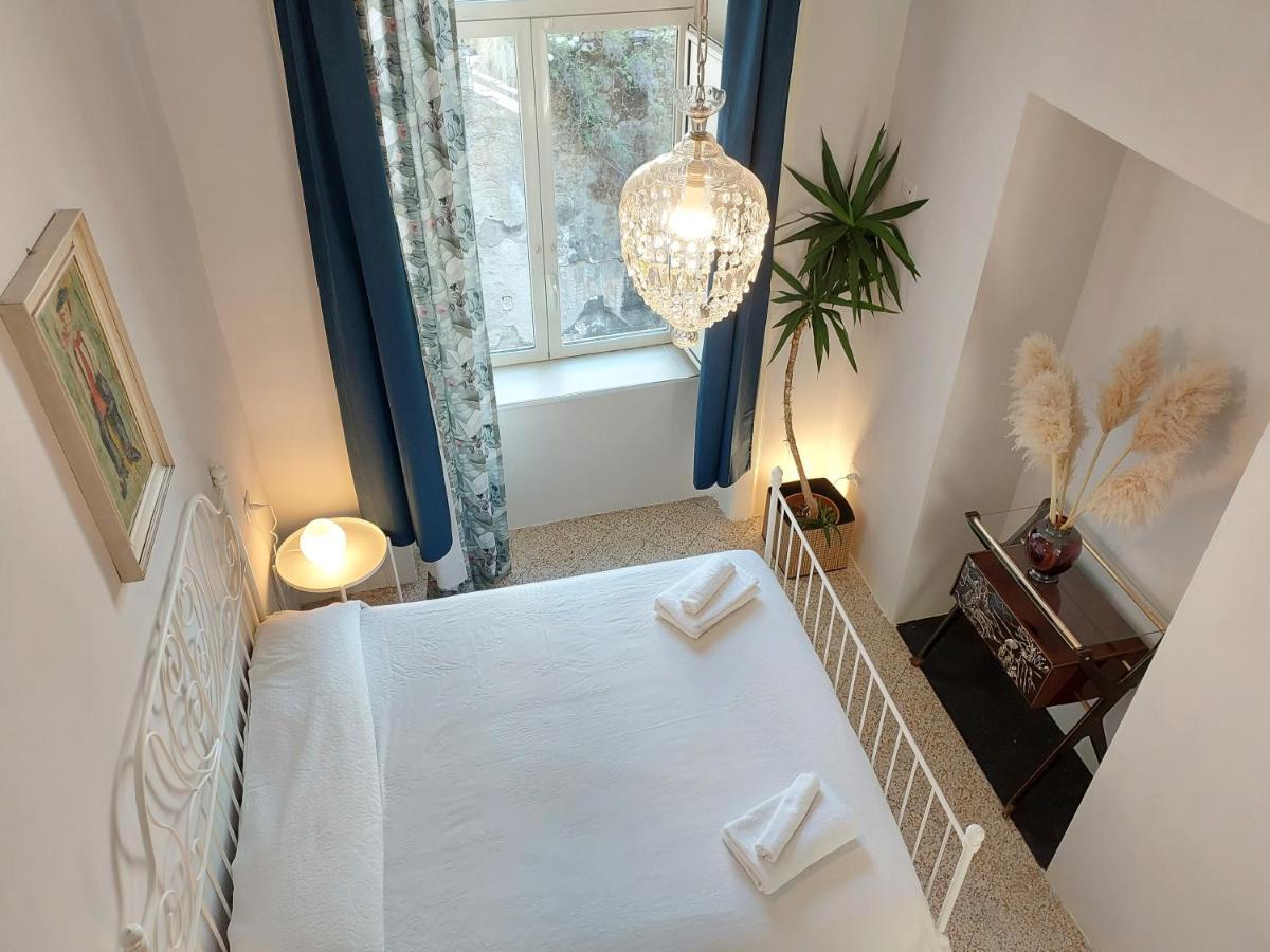 B&B Palazzo Carafa Di Montorio 那不勒斯 外观 照片