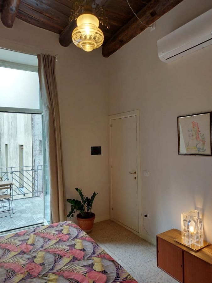 B&B Palazzo Carafa Di Montorio 那不勒斯 外观 照片