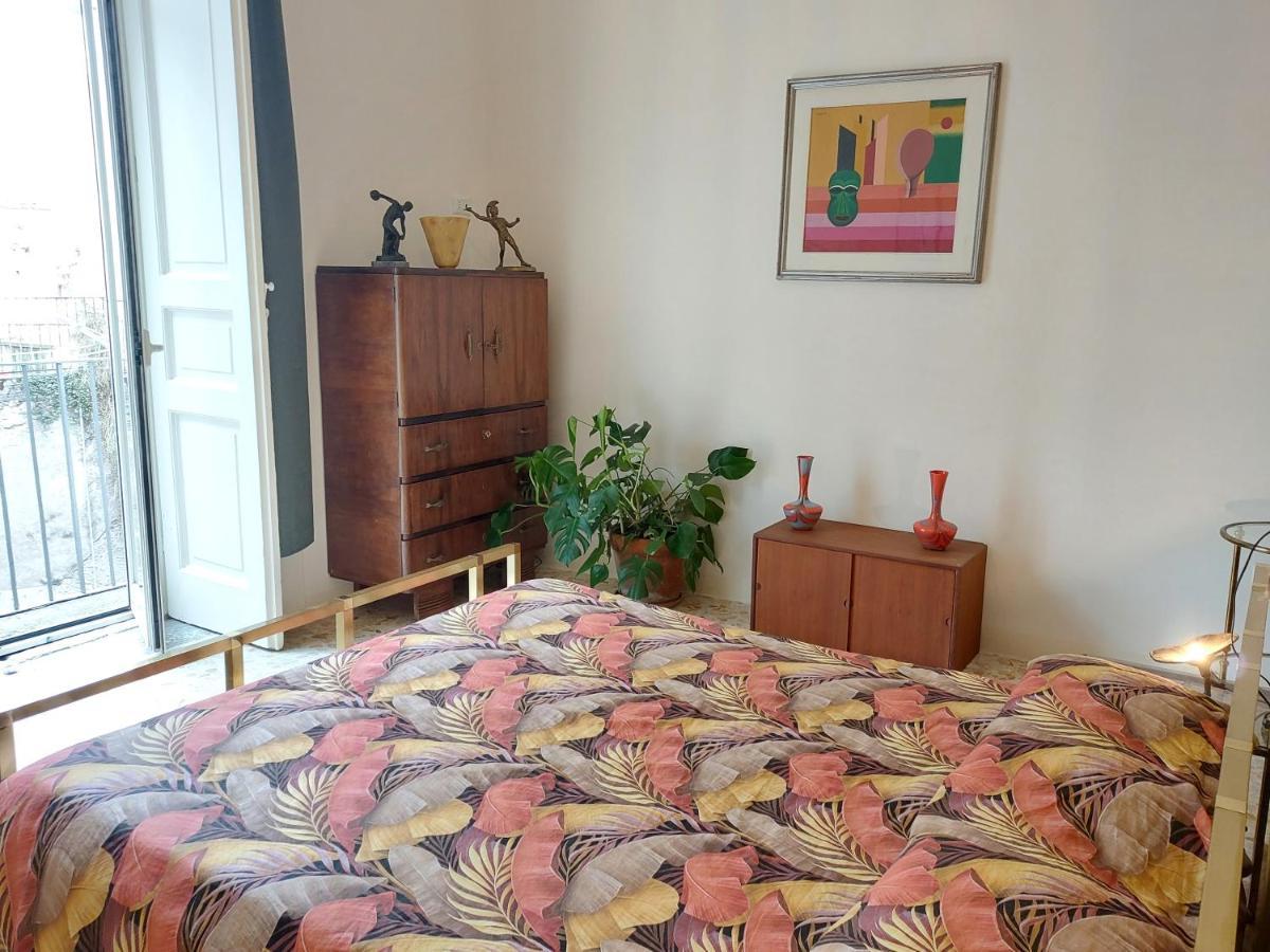 B&B Palazzo Carafa Di Montorio 那不勒斯 外观 照片