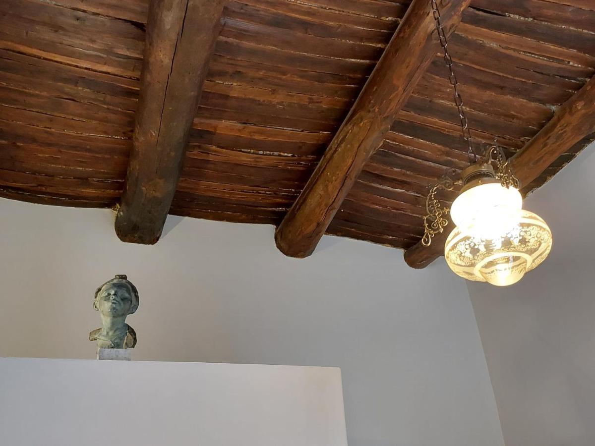 B&B Palazzo Carafa Di Montorio 那不勒斯 外观 照片