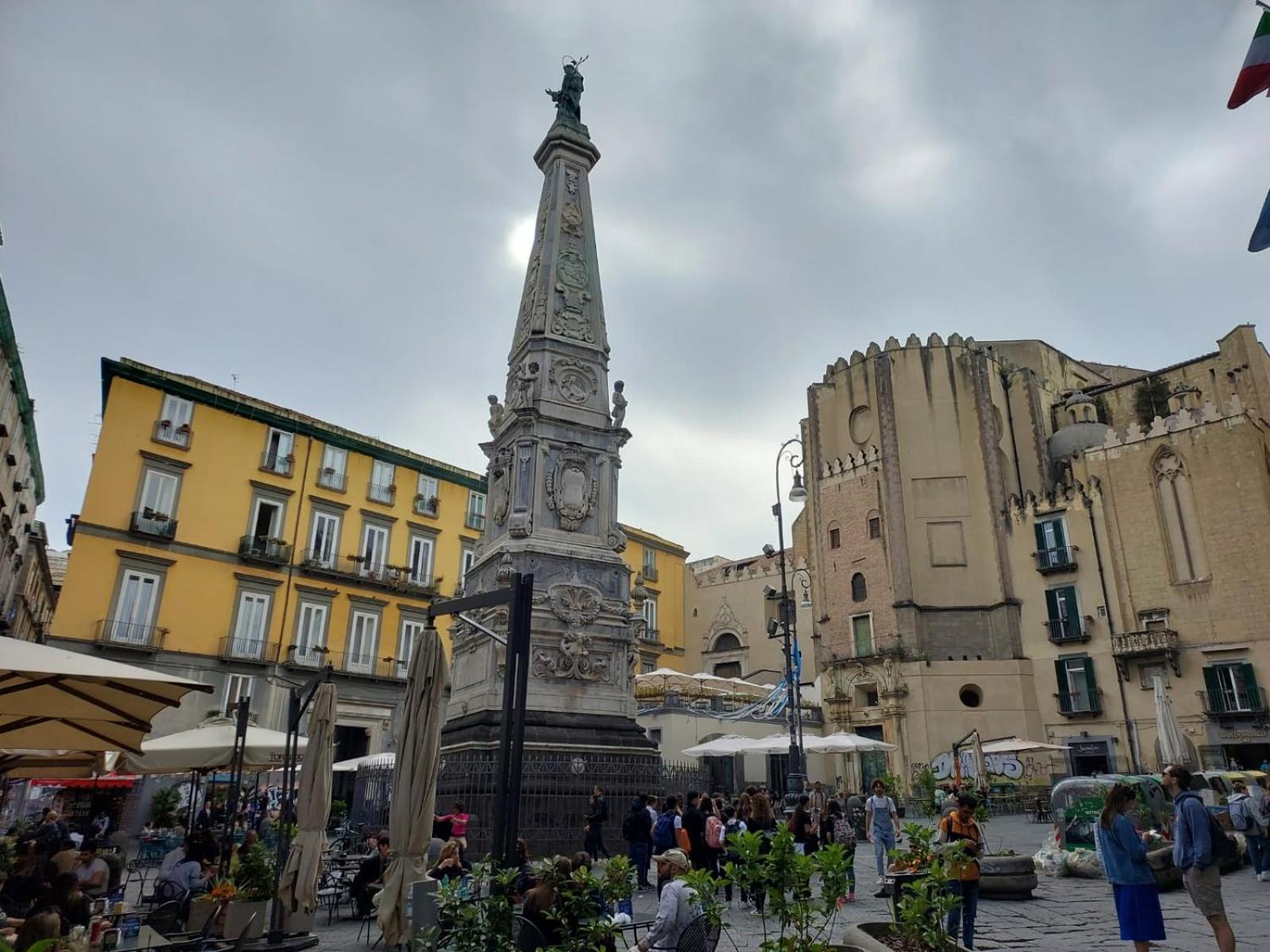 B&B Palazzo Carafa Di Montorio 那不勒斯 外观 照片